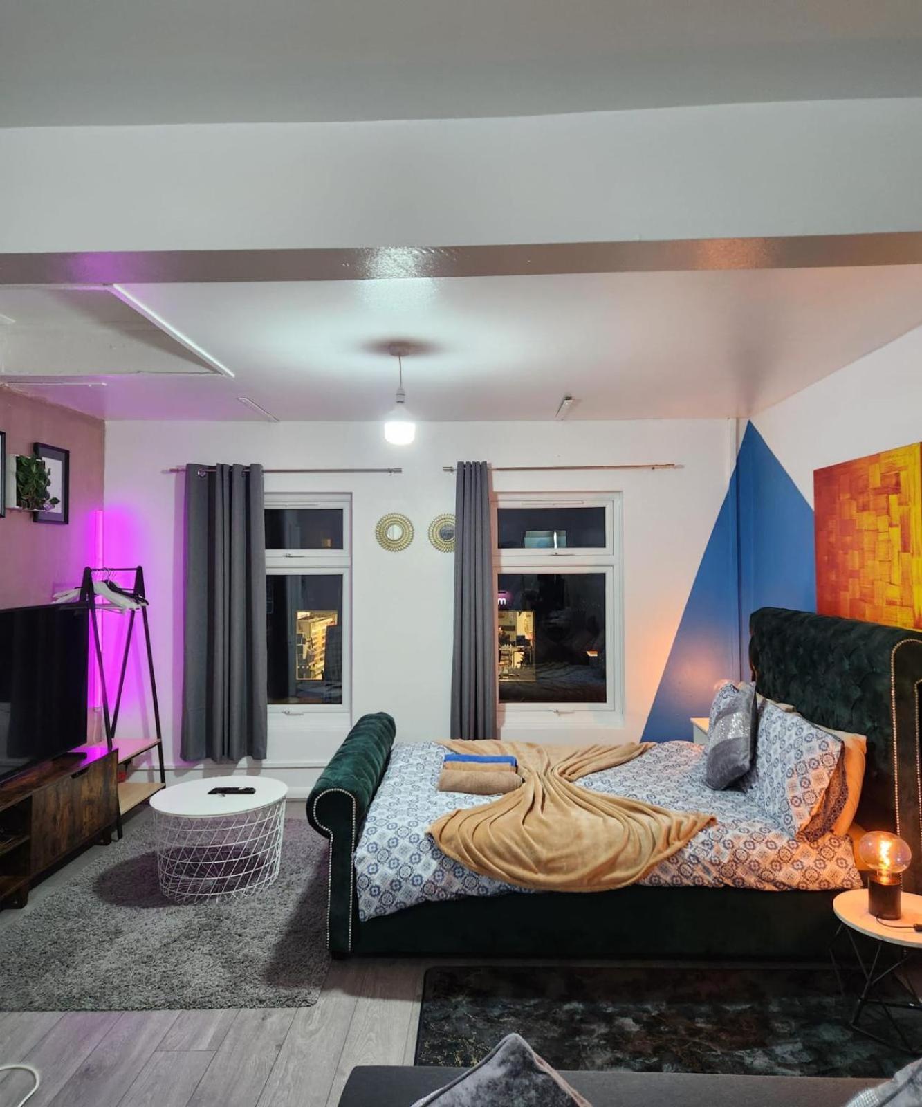 New Deluxe Studio Apt-2 لندن الغرفة الصورة